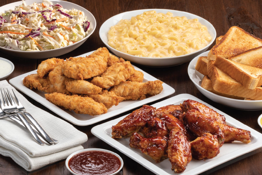 Slim Chickens Tailgate Pack